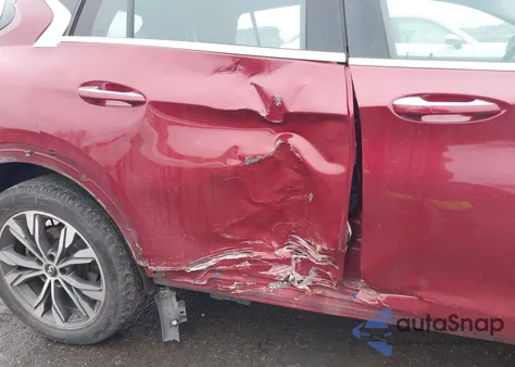 2017 Infiniti Qx30 Premium z USA, uszkodzony, nr VIN SJKCH5CR0HA017042